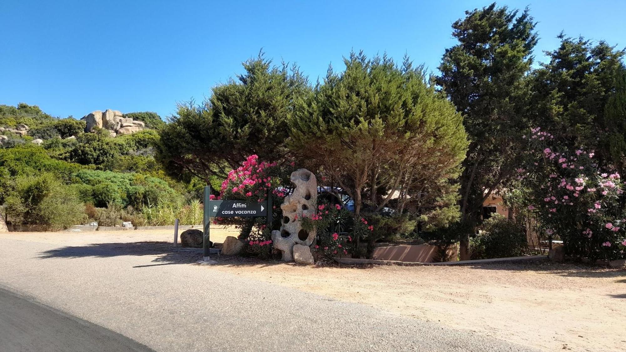 Ferienhaus Casa Lavanda - Villaggio Galanu Li Valcaggi Exterior photo